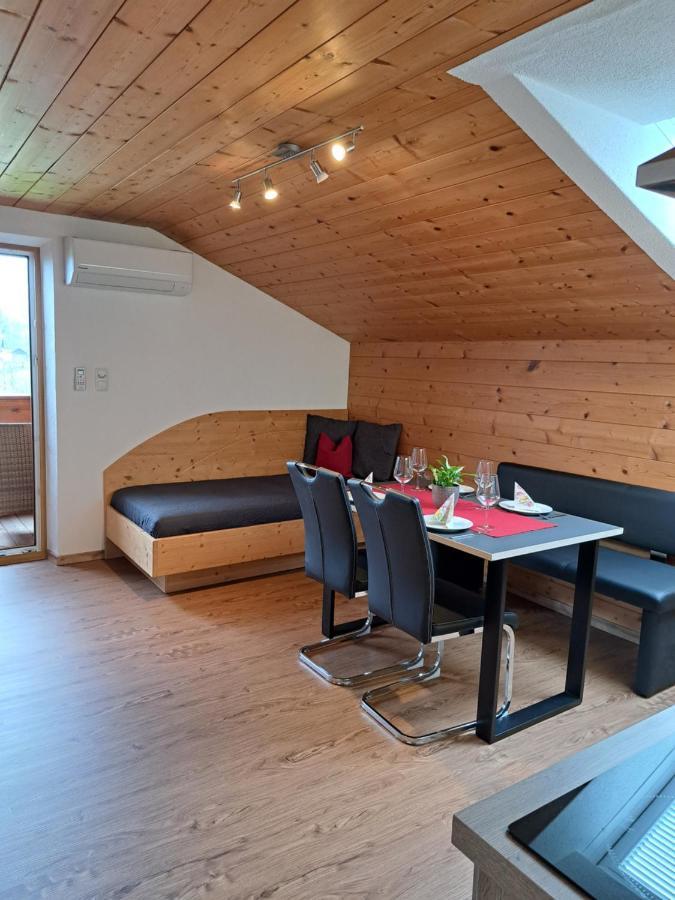 Haus Regina Lejlighedshotel Strobl Eksteriør billede